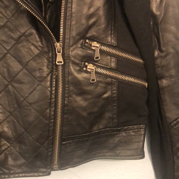 Bernardo Collection B Women’s Size M Black Moto Faux Leather Quilted Jacket - Picture 2 of 13